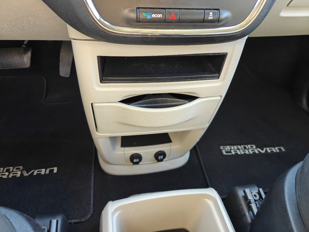 Dodge Grand Caravan SE 2016