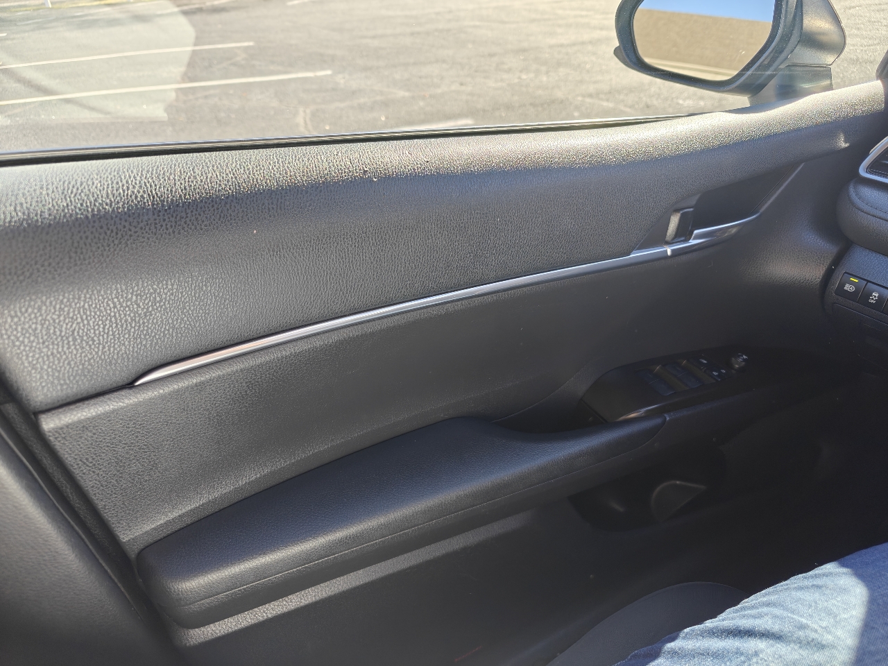 Toyota Camry LE 2022