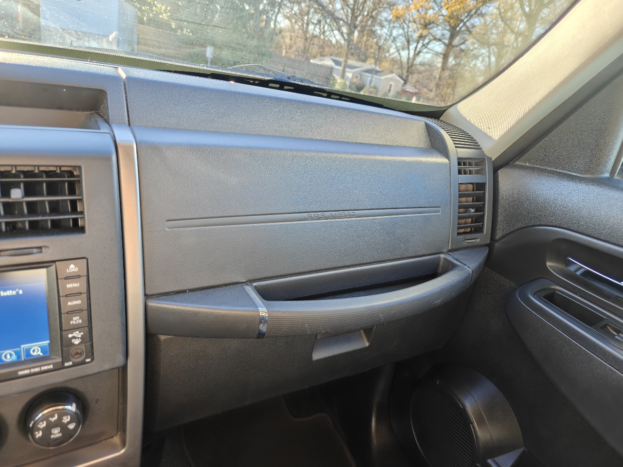 Jeep Liberty Sport 2WD 2012