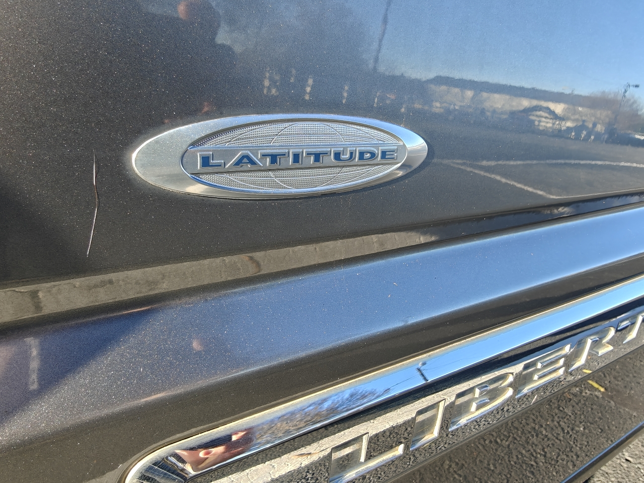 Jeep Liberty Sport 2WD 2012