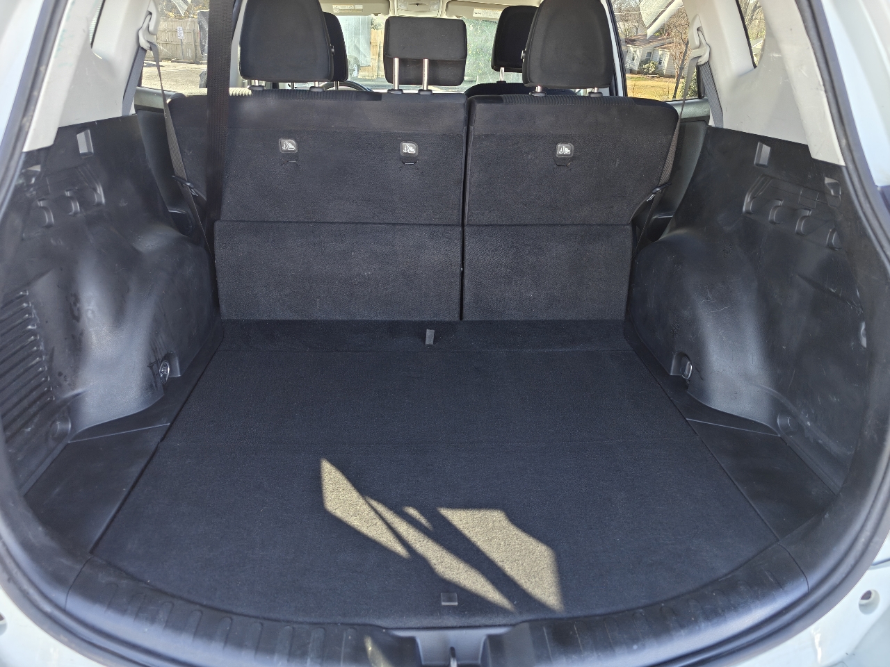 Toyota RAV4 LE FWD 2016