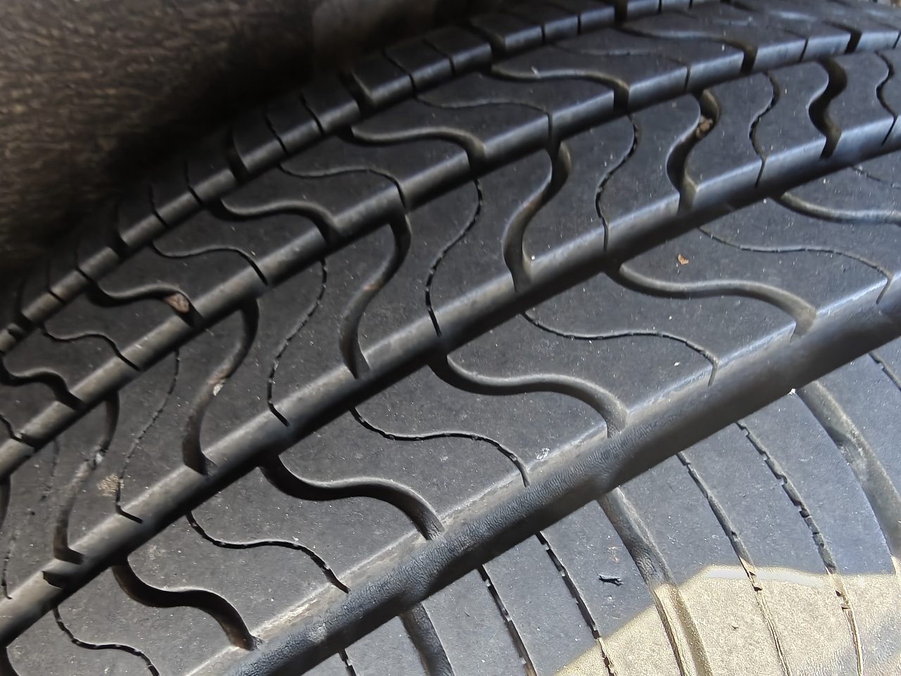 Toyota RAV4 LE FWD 2016