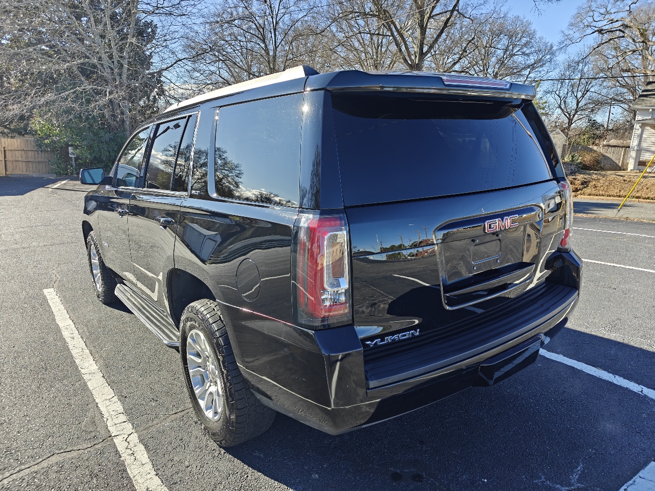 GMC Yukon SLT 4WD 2020