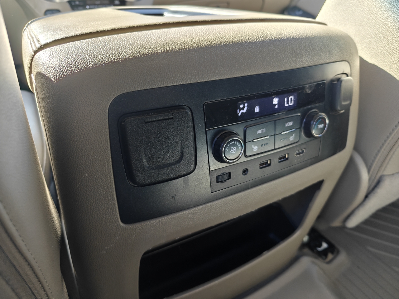 GMC Yukon SLT 4WD 2020