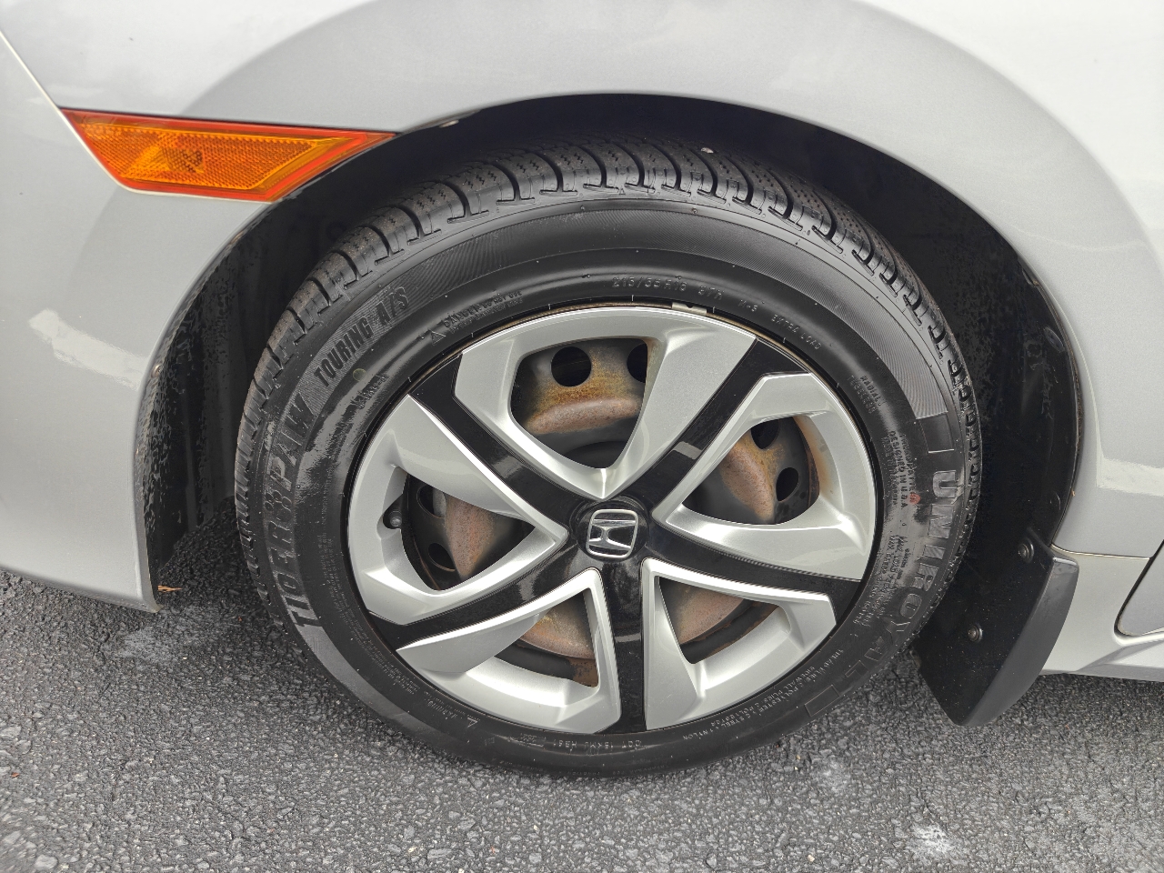 Honda Civic 4dr Sdn LX Auto 2017