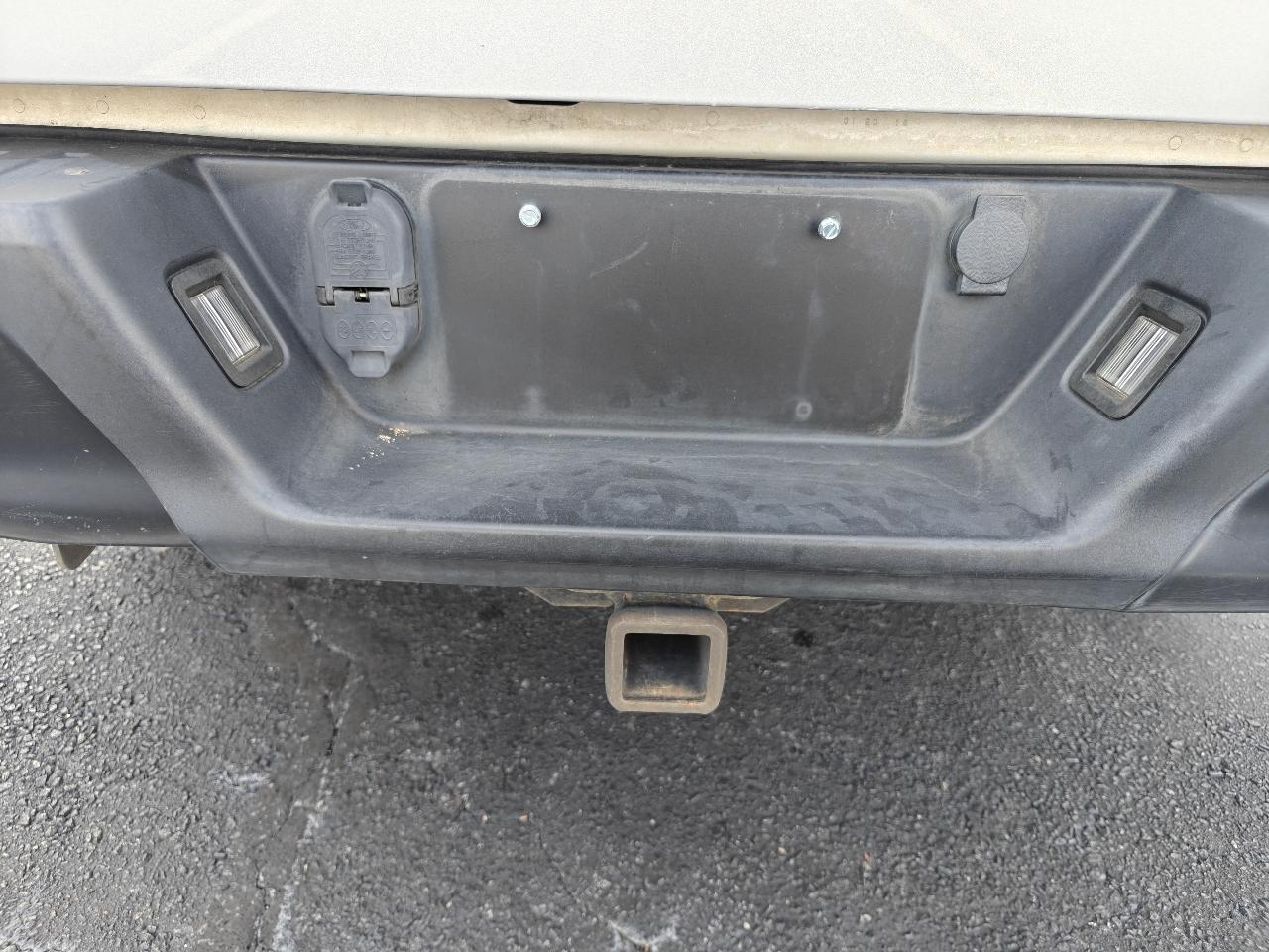 Ford F-150 2WD Reg Cab 126" XL 2016