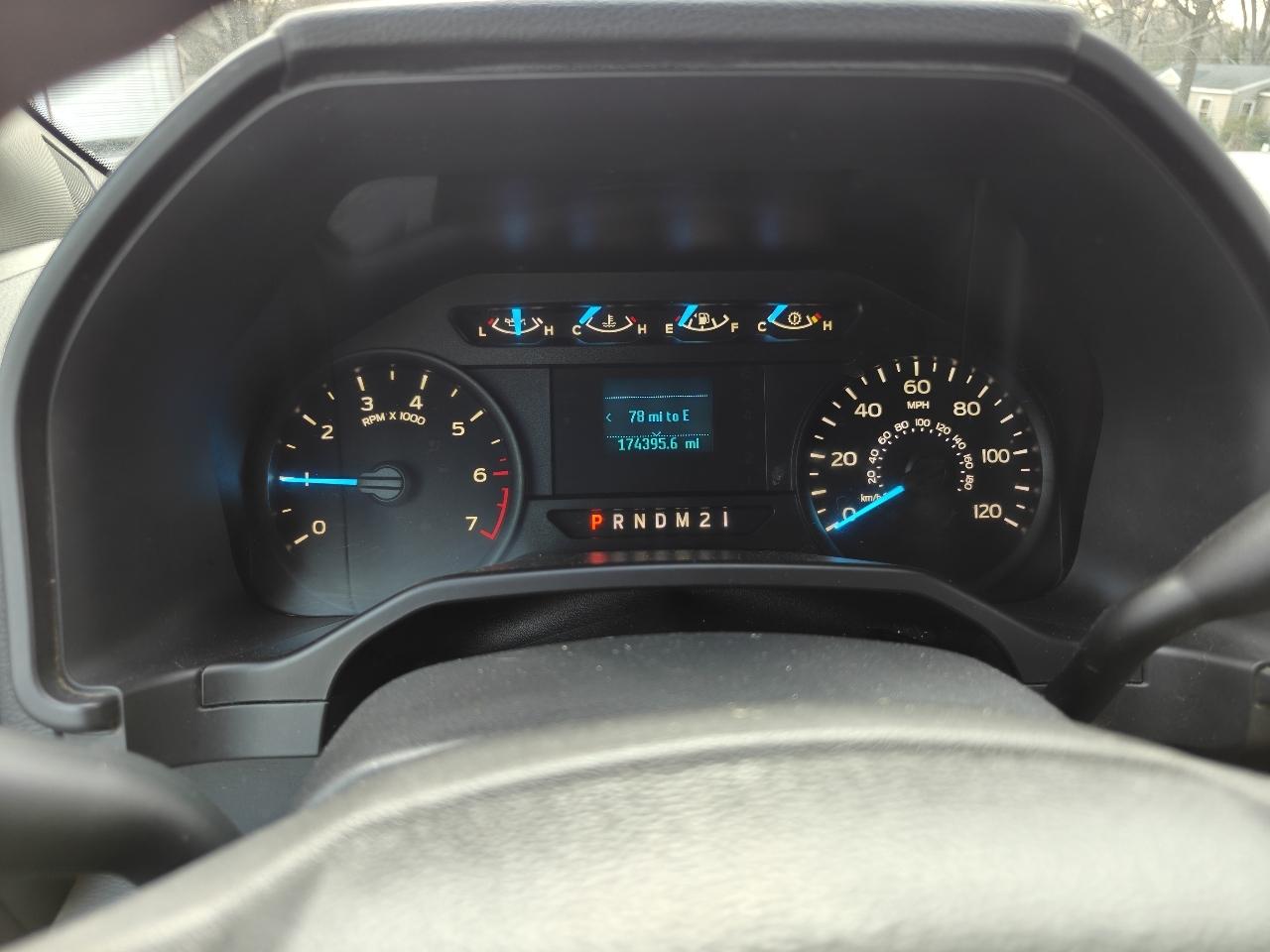 Ford F-150 2WD Reg Cab 126" XL 2016