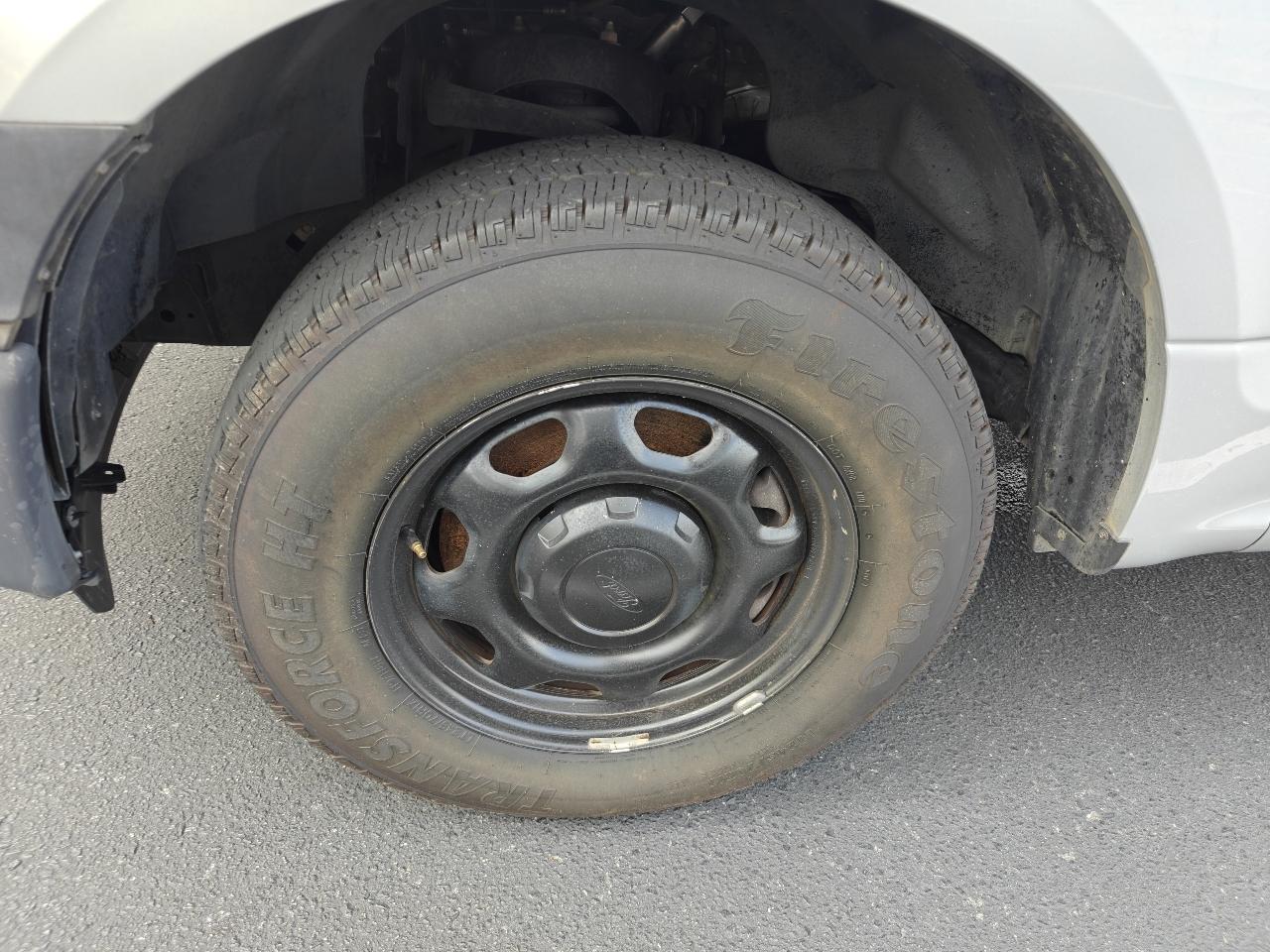 Ford F-150 2WD Reg Cab 126" XL 2016