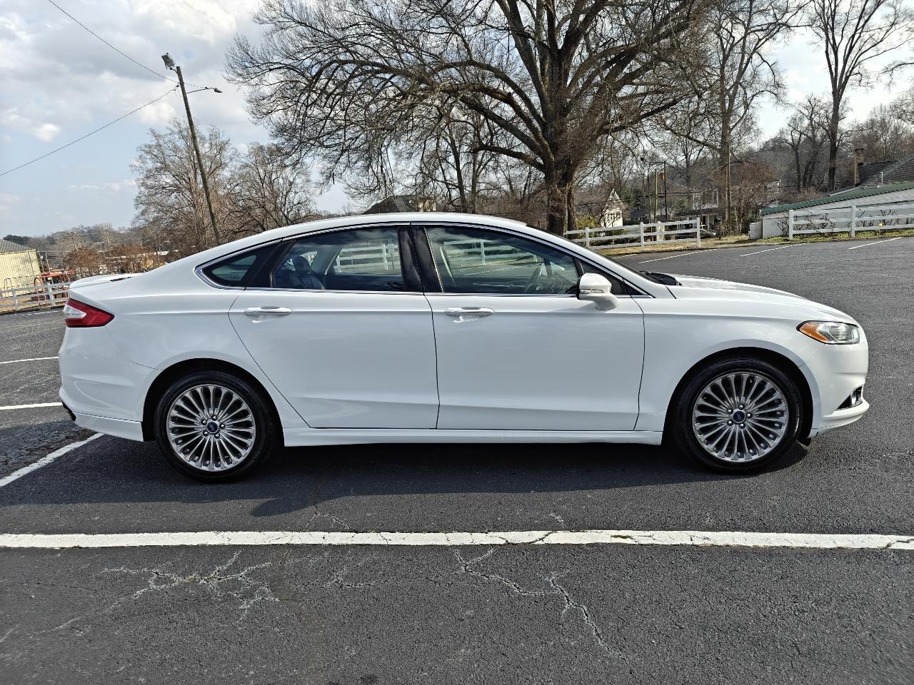 Ford Fusion Titanium 2016