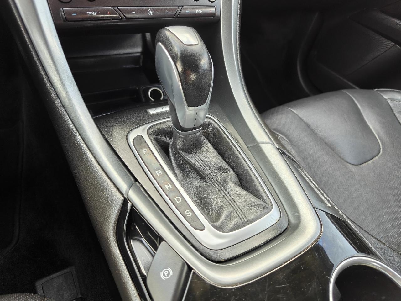 Ford Fusion Titanium 2016