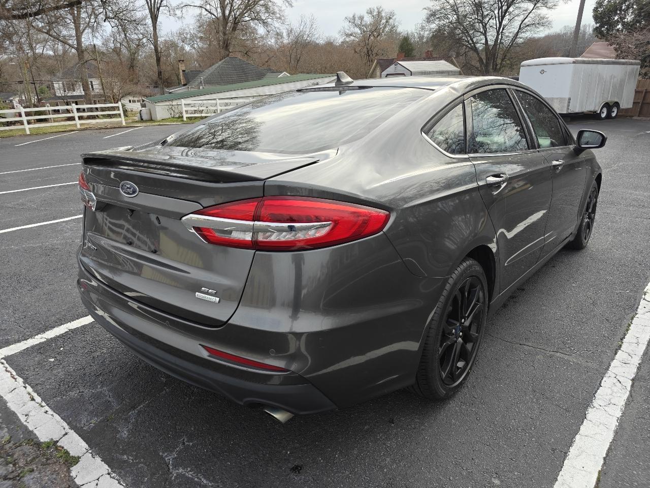 Ford Fusion SE 2019