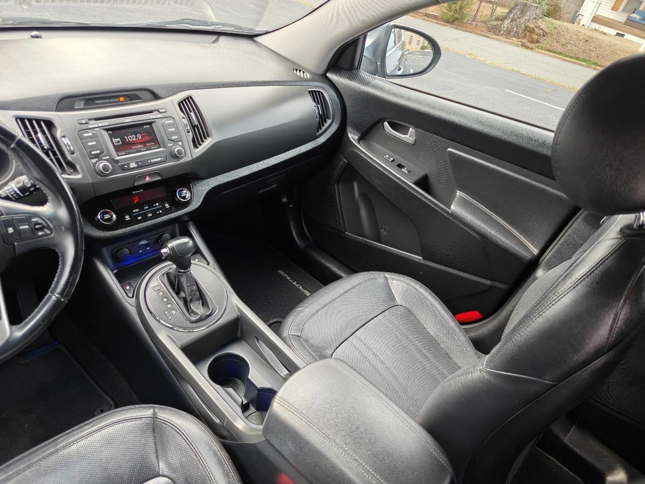 Kia Sportage LX FWD 2013