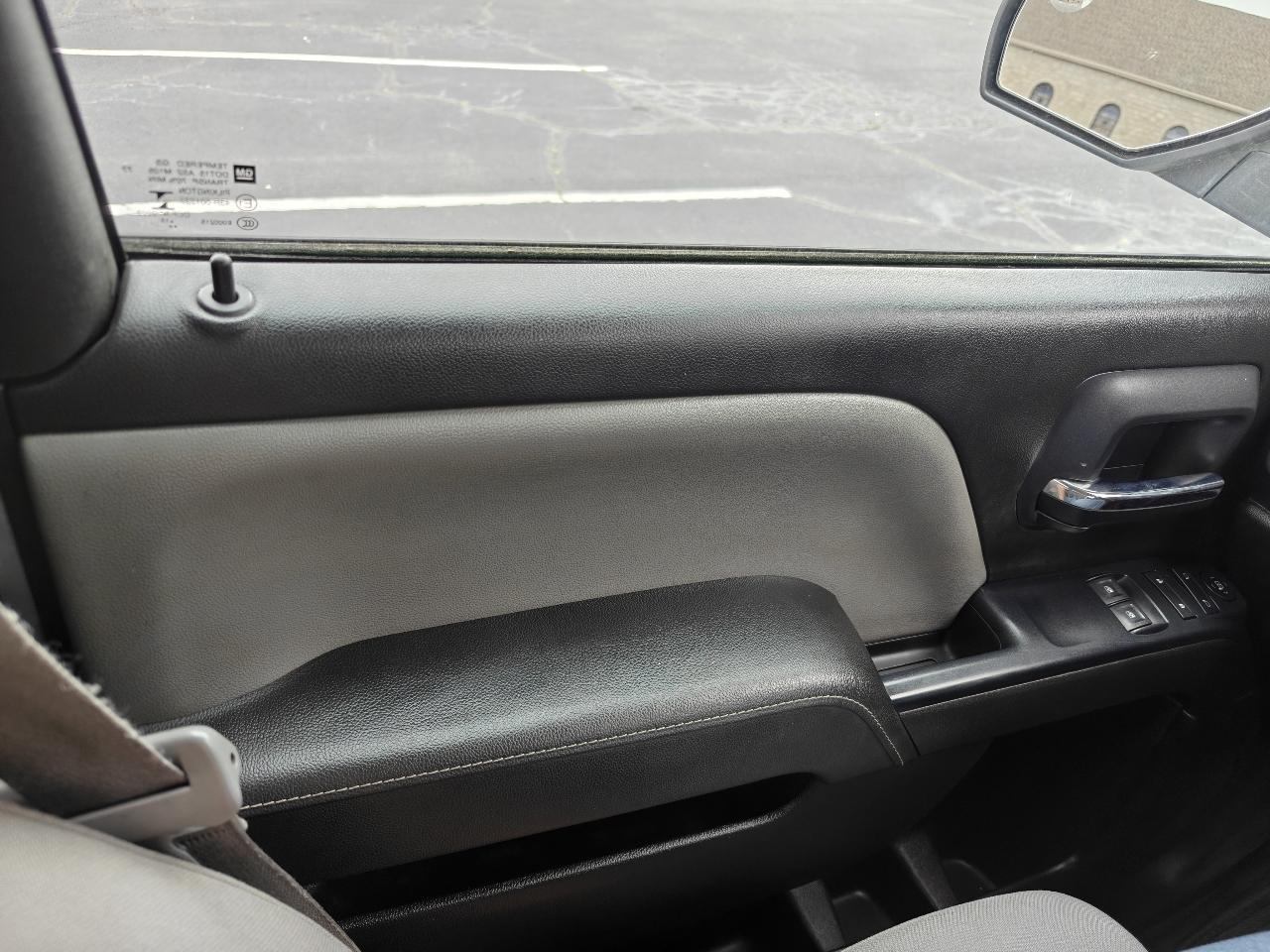 GMC Sierra 1500 Base Long Box 2WD 2015