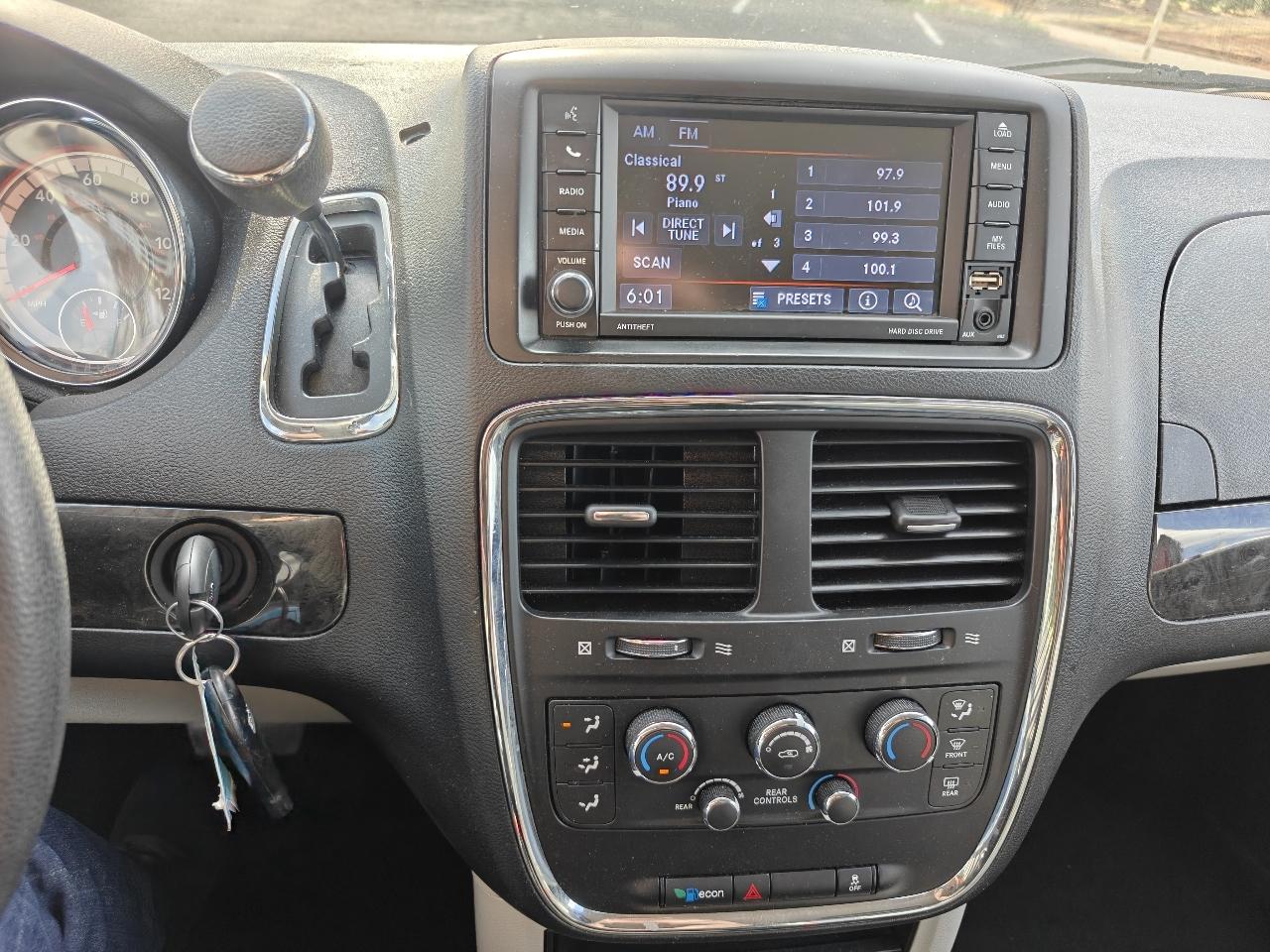 Dodge Grand Caravan SE 2018