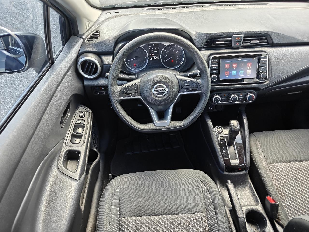 Nissan Versa S CVT 2020
