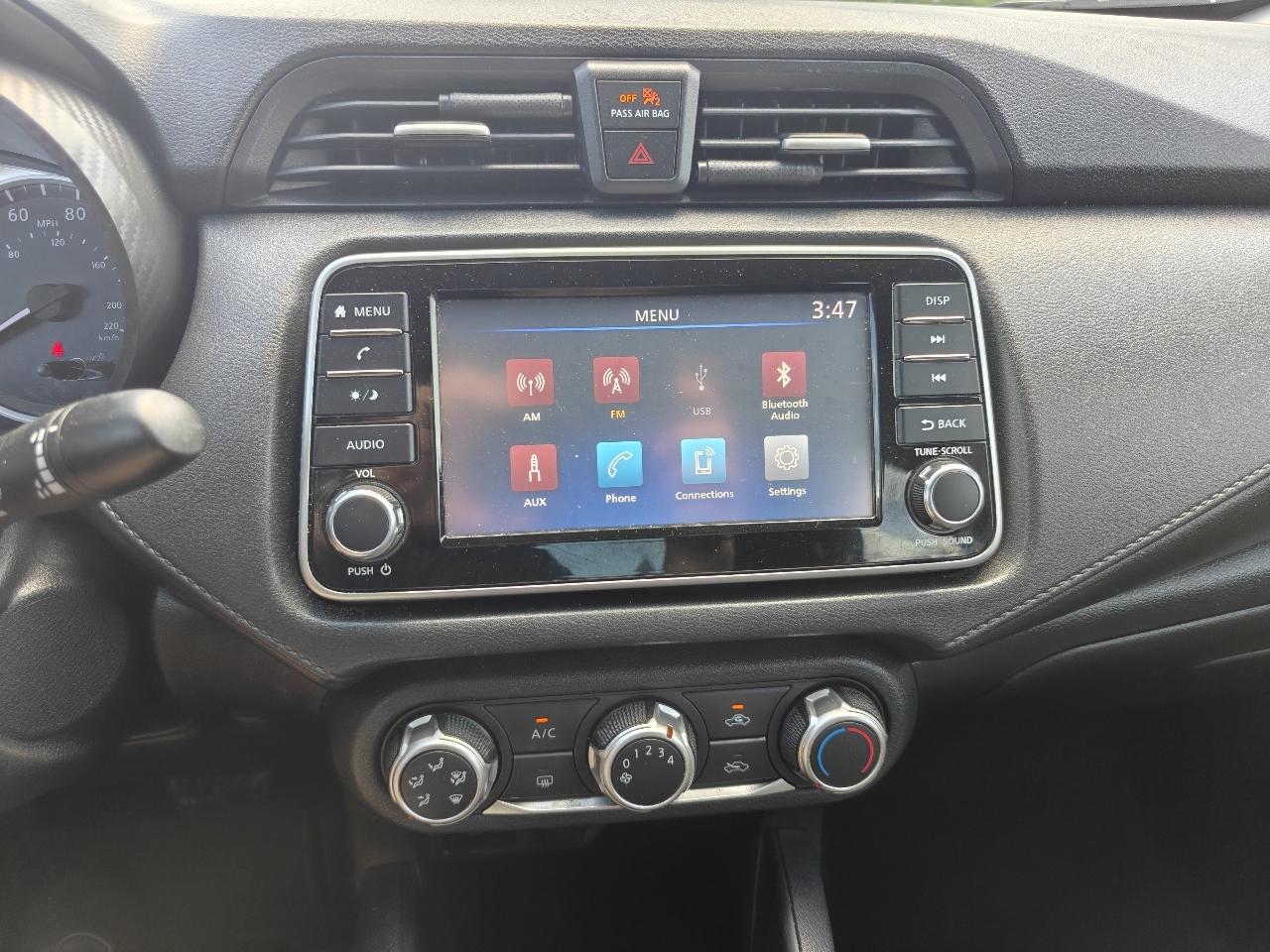 Nissan Versa S CVT 2020