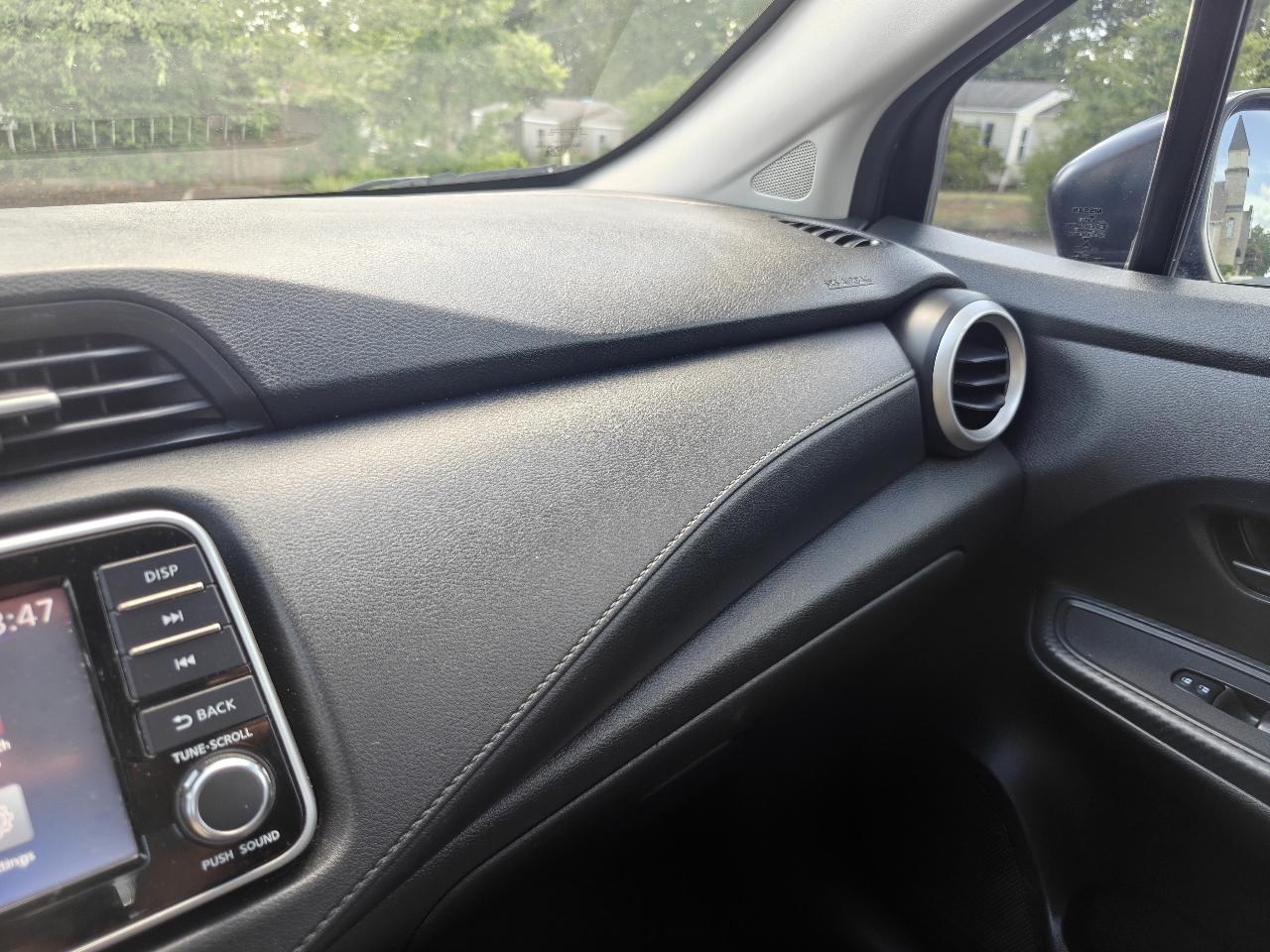Nissan Versa S CVT 2020