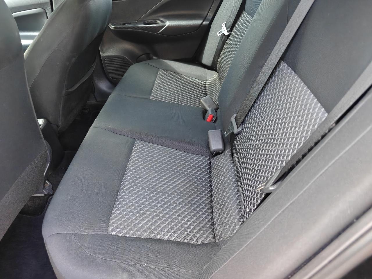 Nissan Versa S CVT 2020