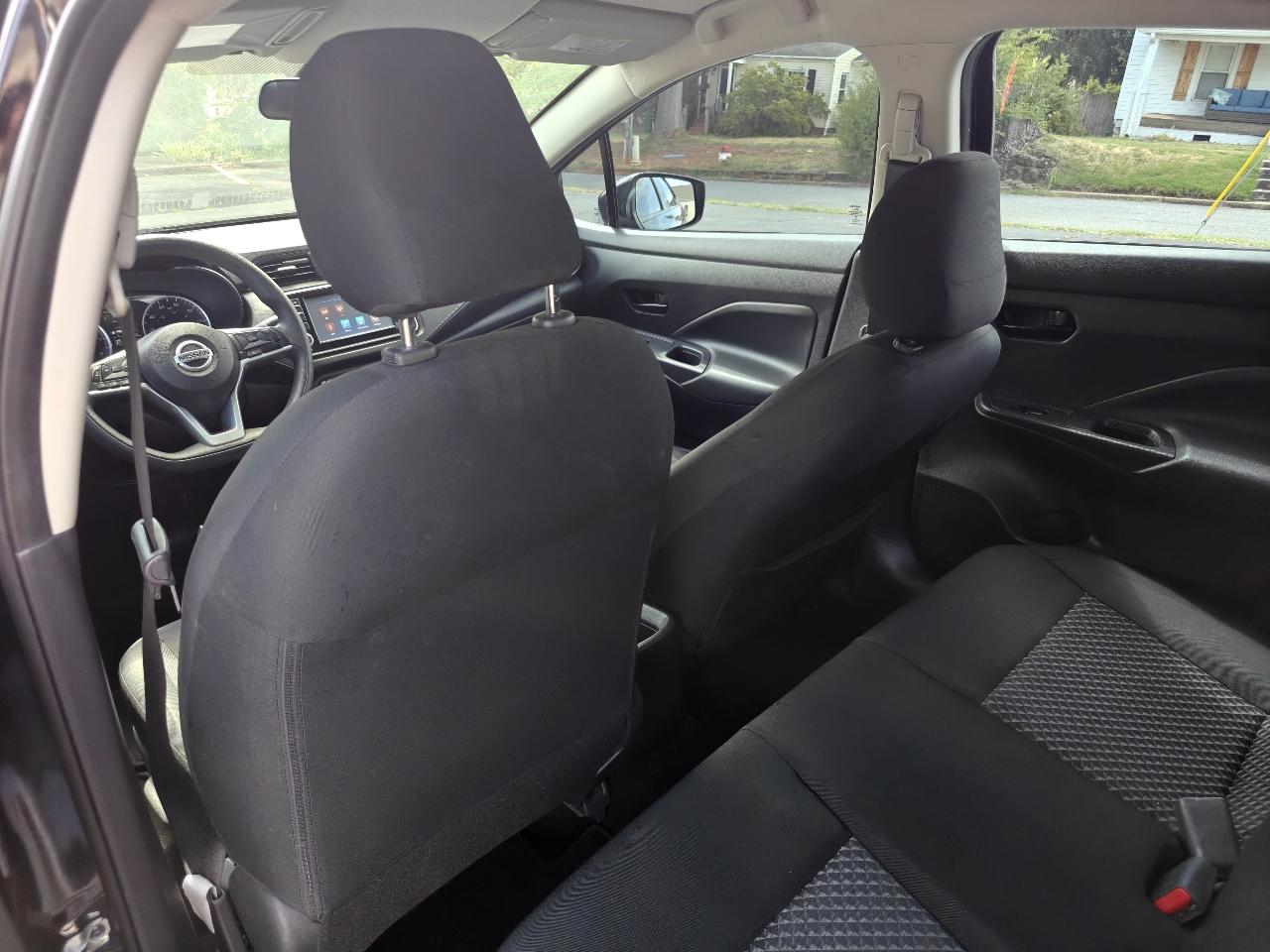Nissan Versa S CVT 2020
