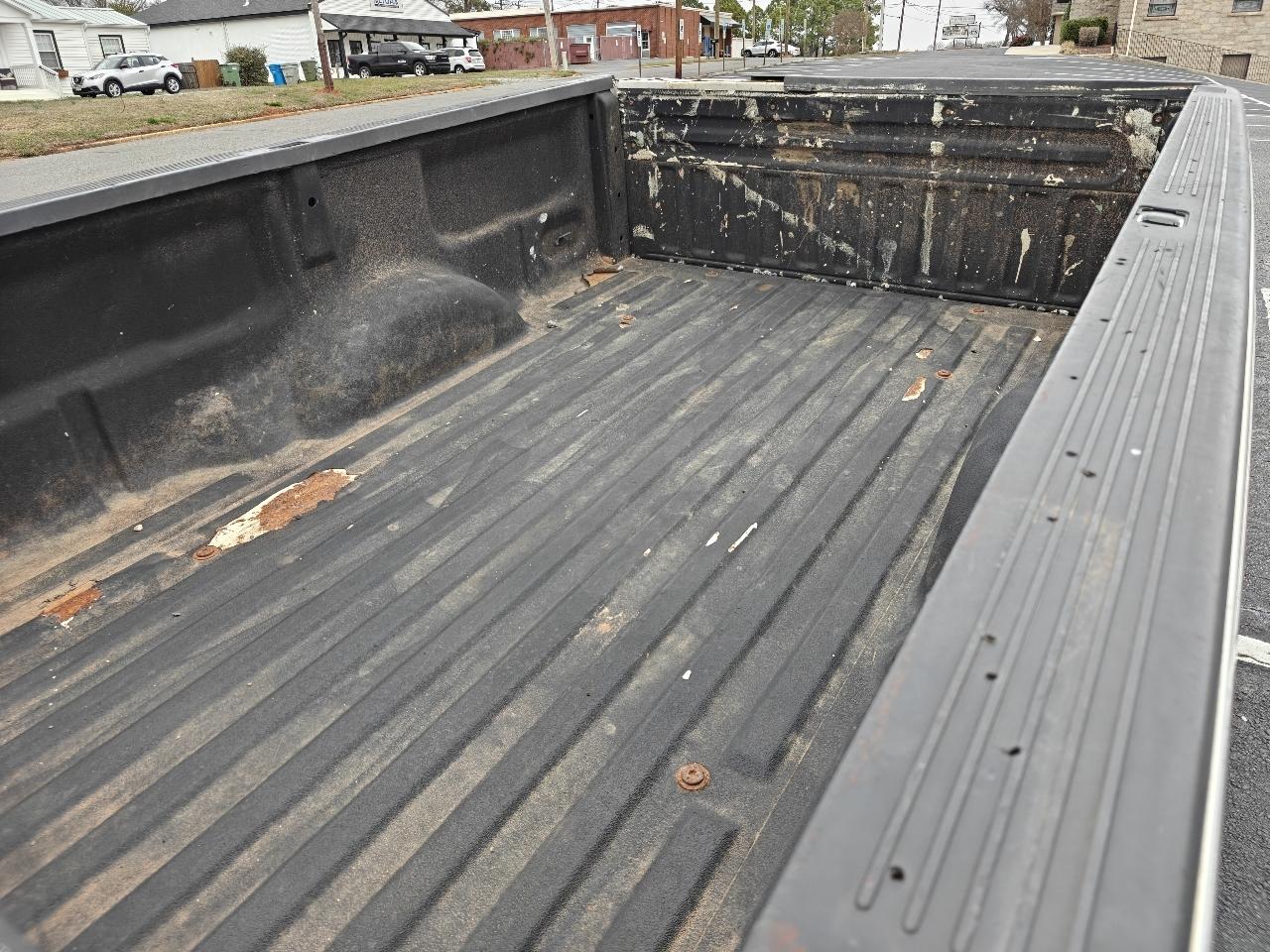 Ford F-150 2WD Reg Cab 126" XL 2008