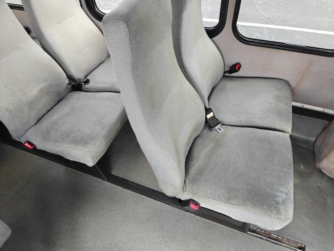 Ford Econoline E350 2015