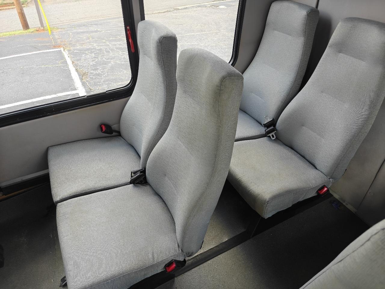 Ford Econoline E350 2015