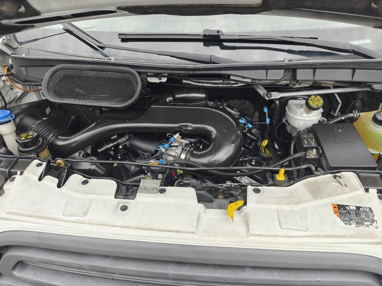 Ford Transit 350 Wagon Med. Roof XL w/Sliding Pass. 148-in. WB 2017