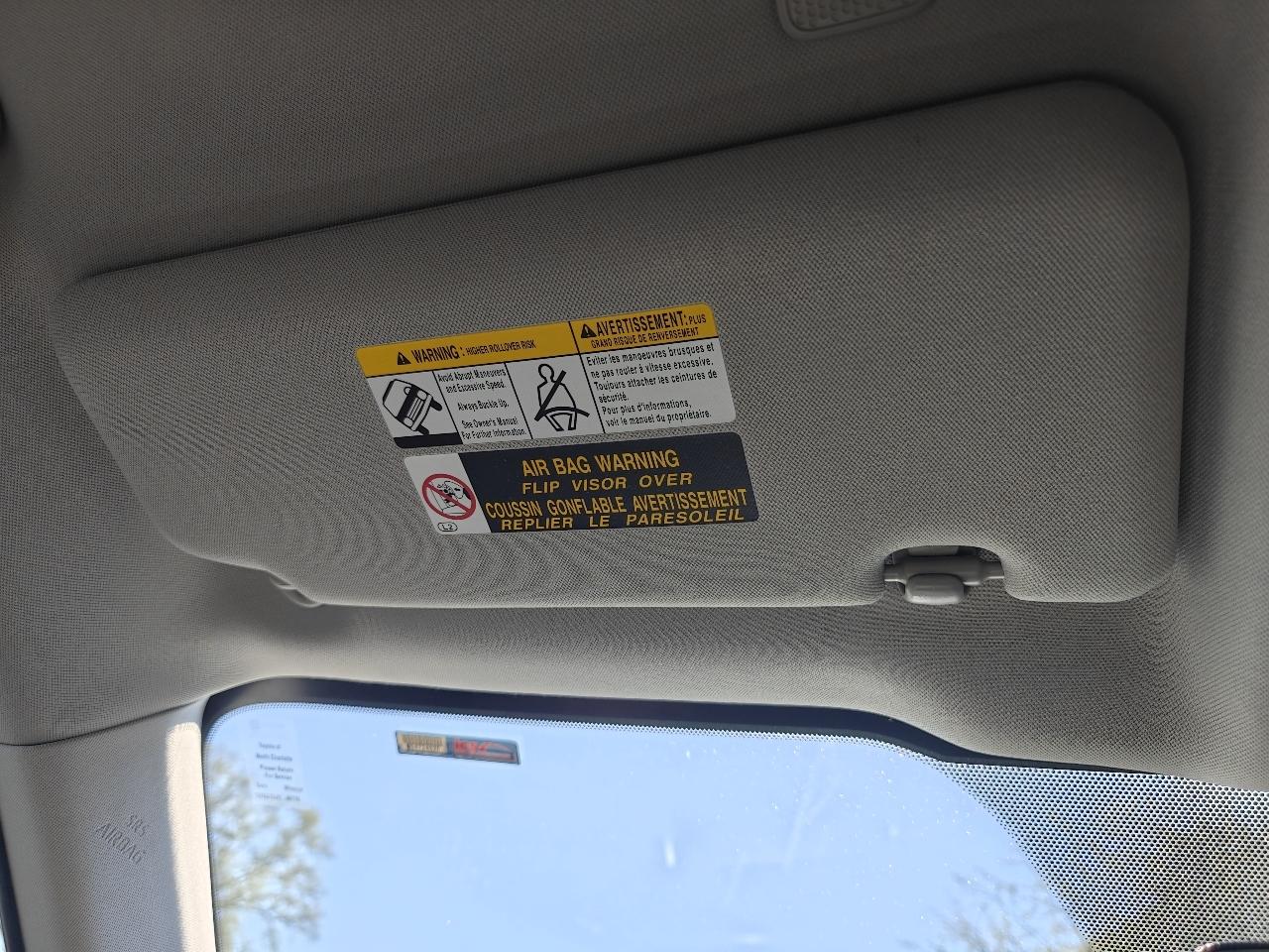 Toyota Highlander XLE 2WD 2023