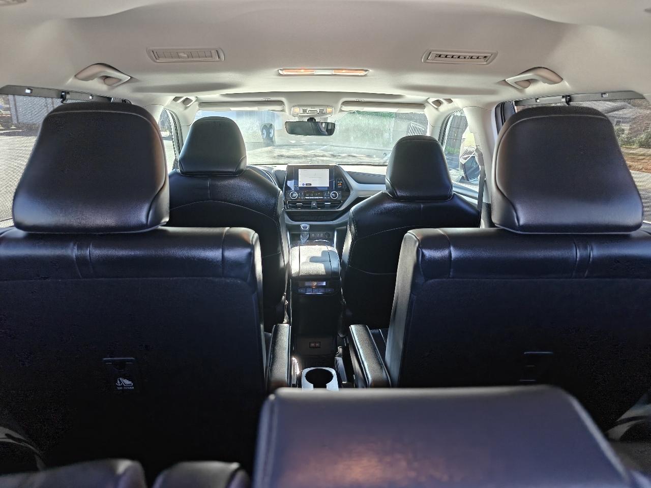 Toyota Highlander XLE 2WD 2023