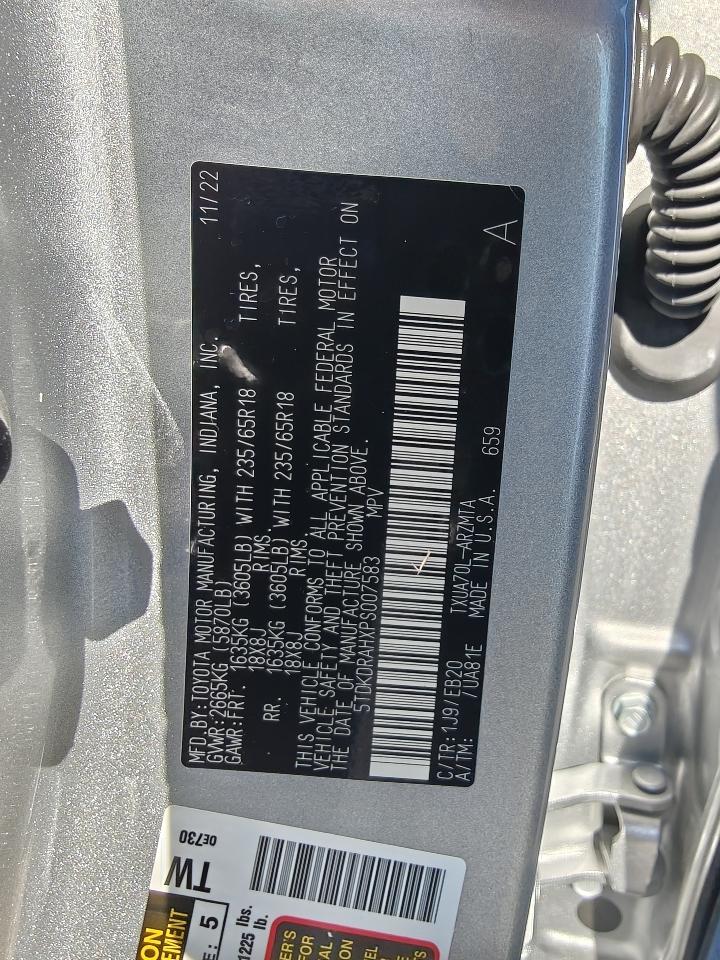 Toyota Highlander XLE 2WD 2023