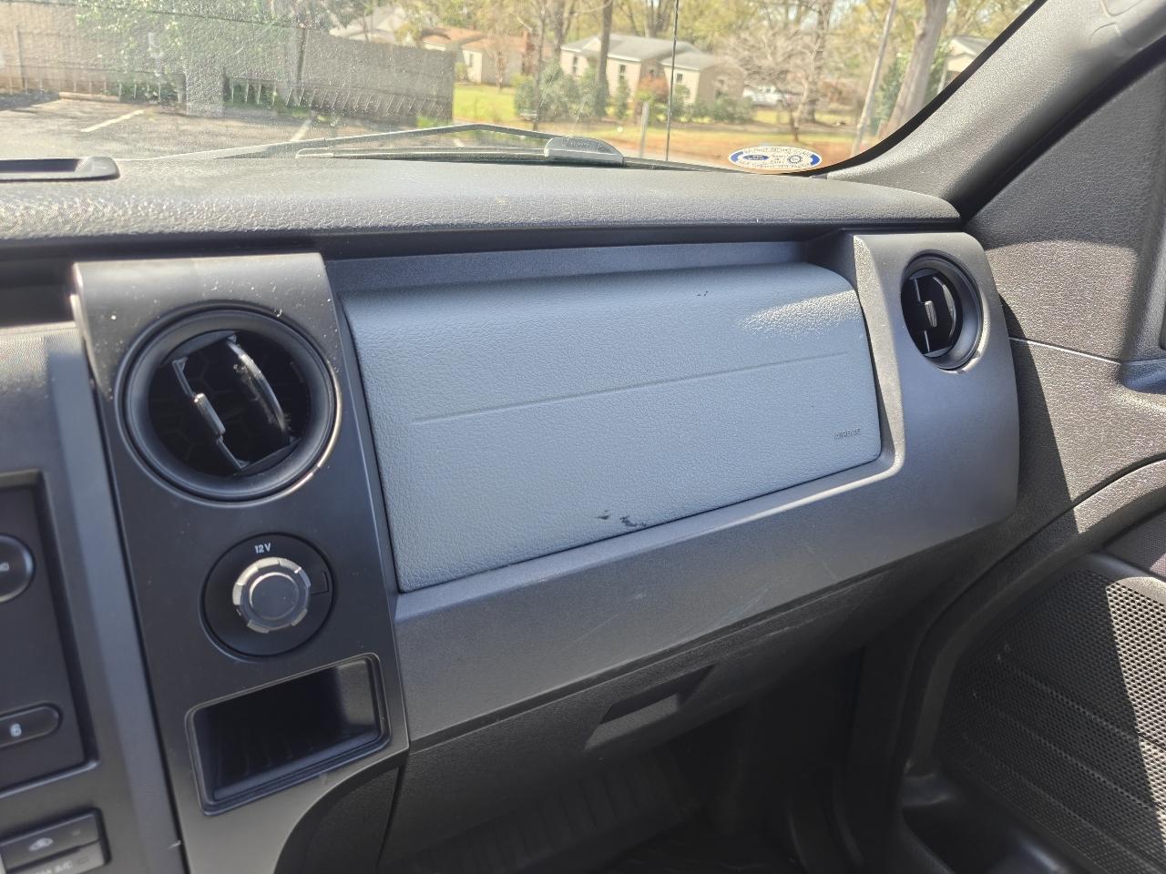 Ford F-150 2WD Reg Cab 126" XL 2013