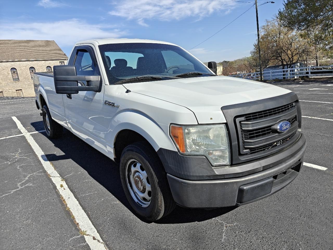 Ford F-150 2WD Reg Cab 126" XL 2014