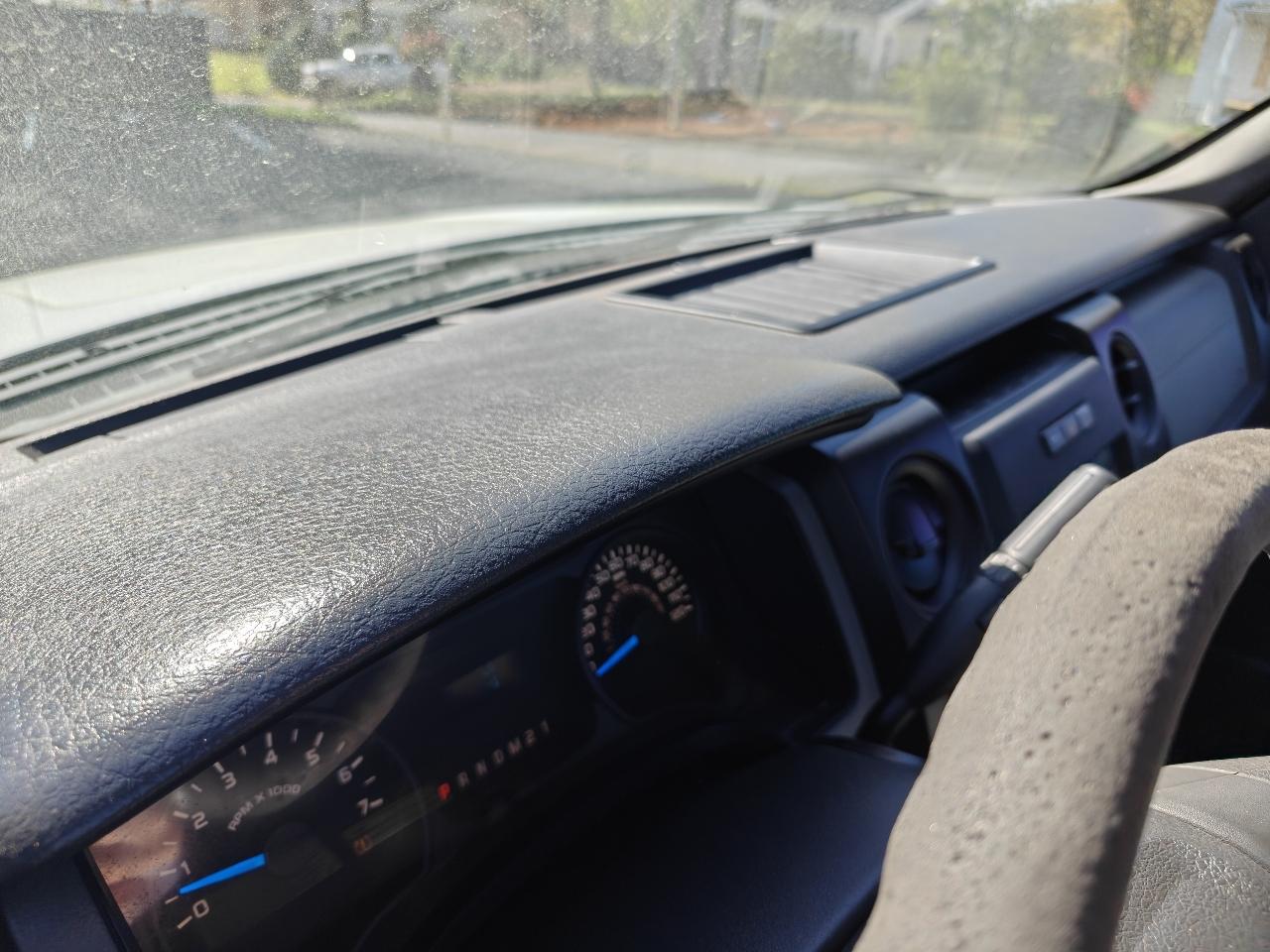 Ford F-150 2WD Reg Cab 126" XL 2014