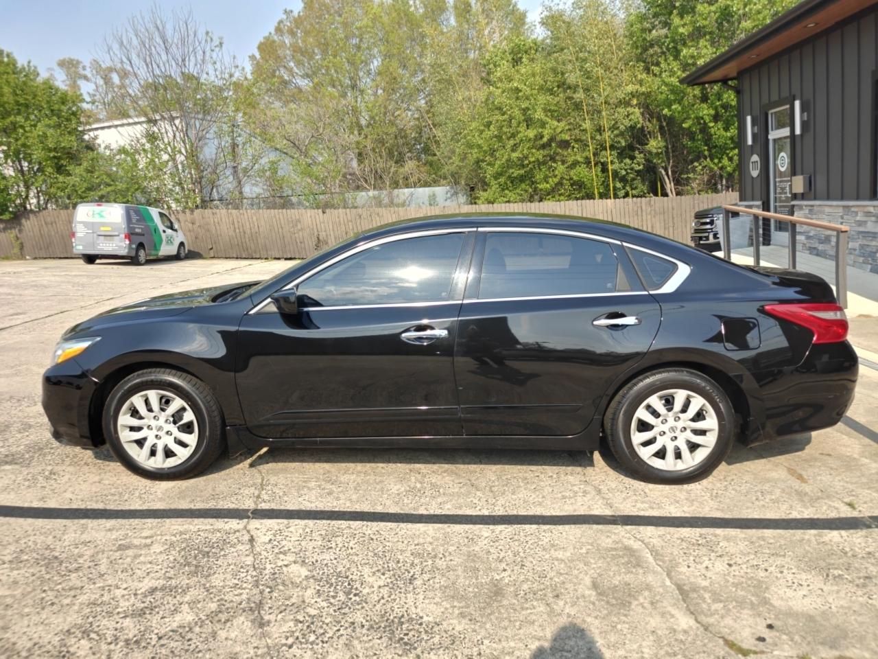 Nissan Altima 2.5 SV 2018