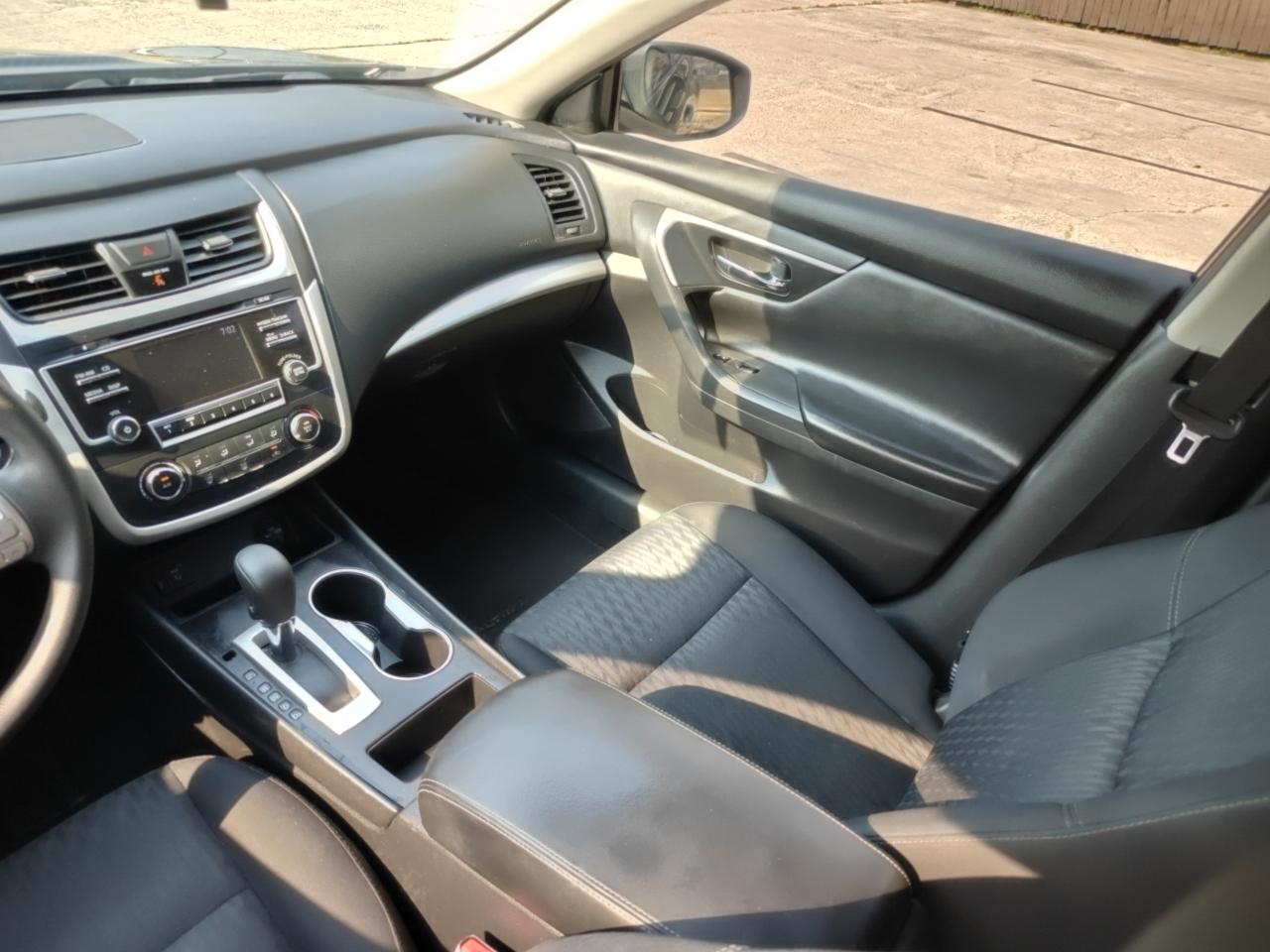 Nissan Altima 2.5 SV 2018