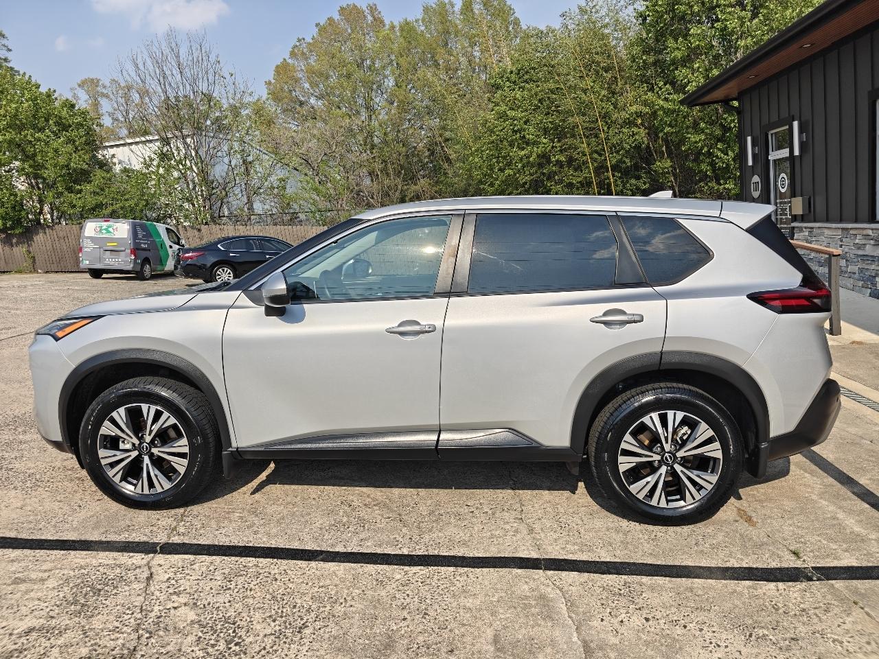 Nissan Rogue SV 2022