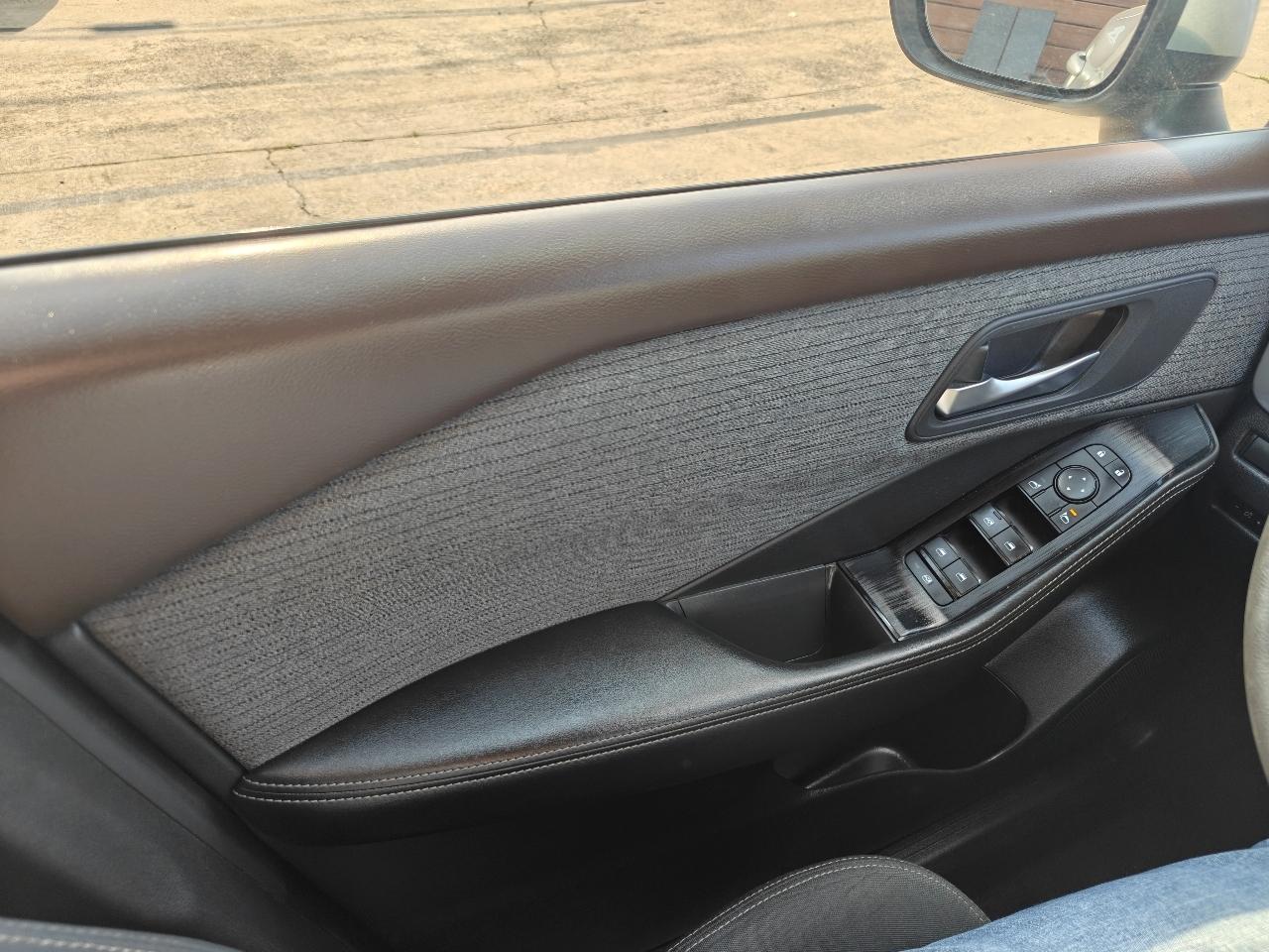 Nissan Rogue SV 2022