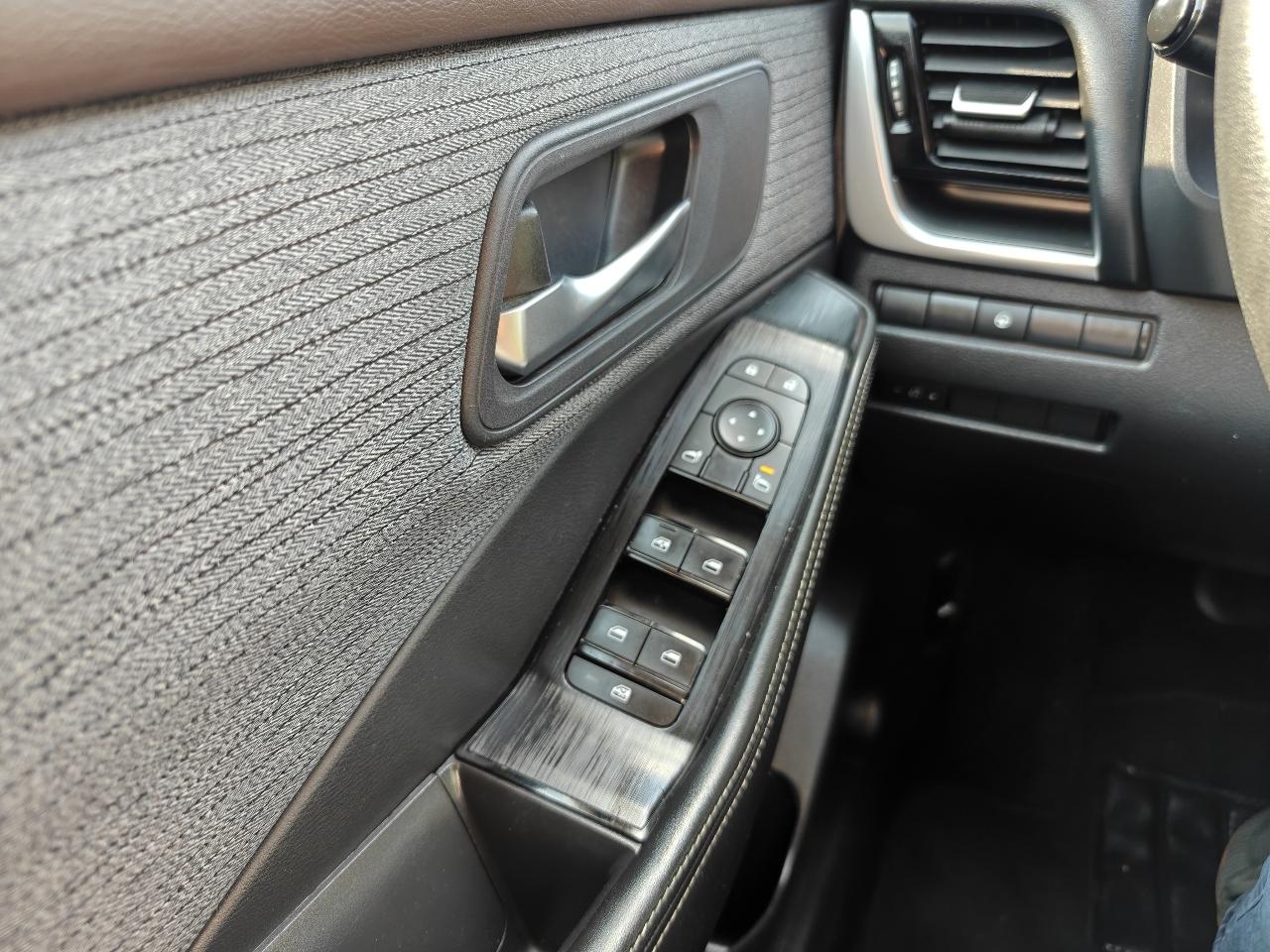 Nissan Rogue SV 2022