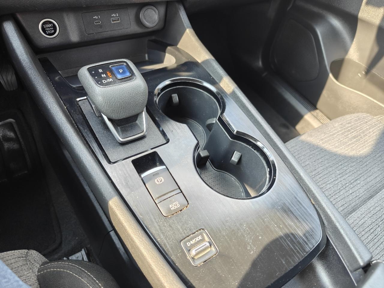 Nissan Rogue SV 2022