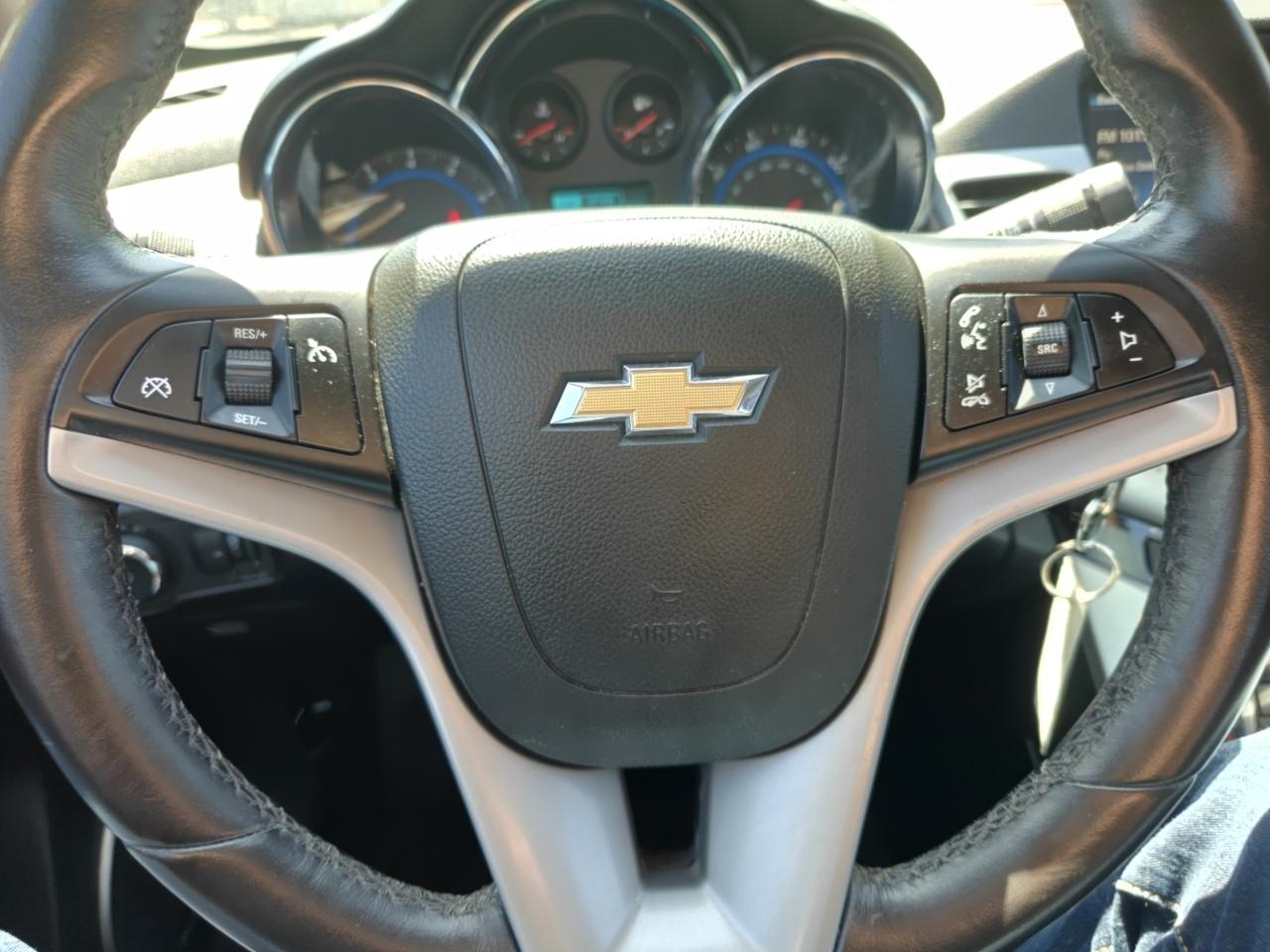 Chevrolet Cruze 2LT Auto 2015