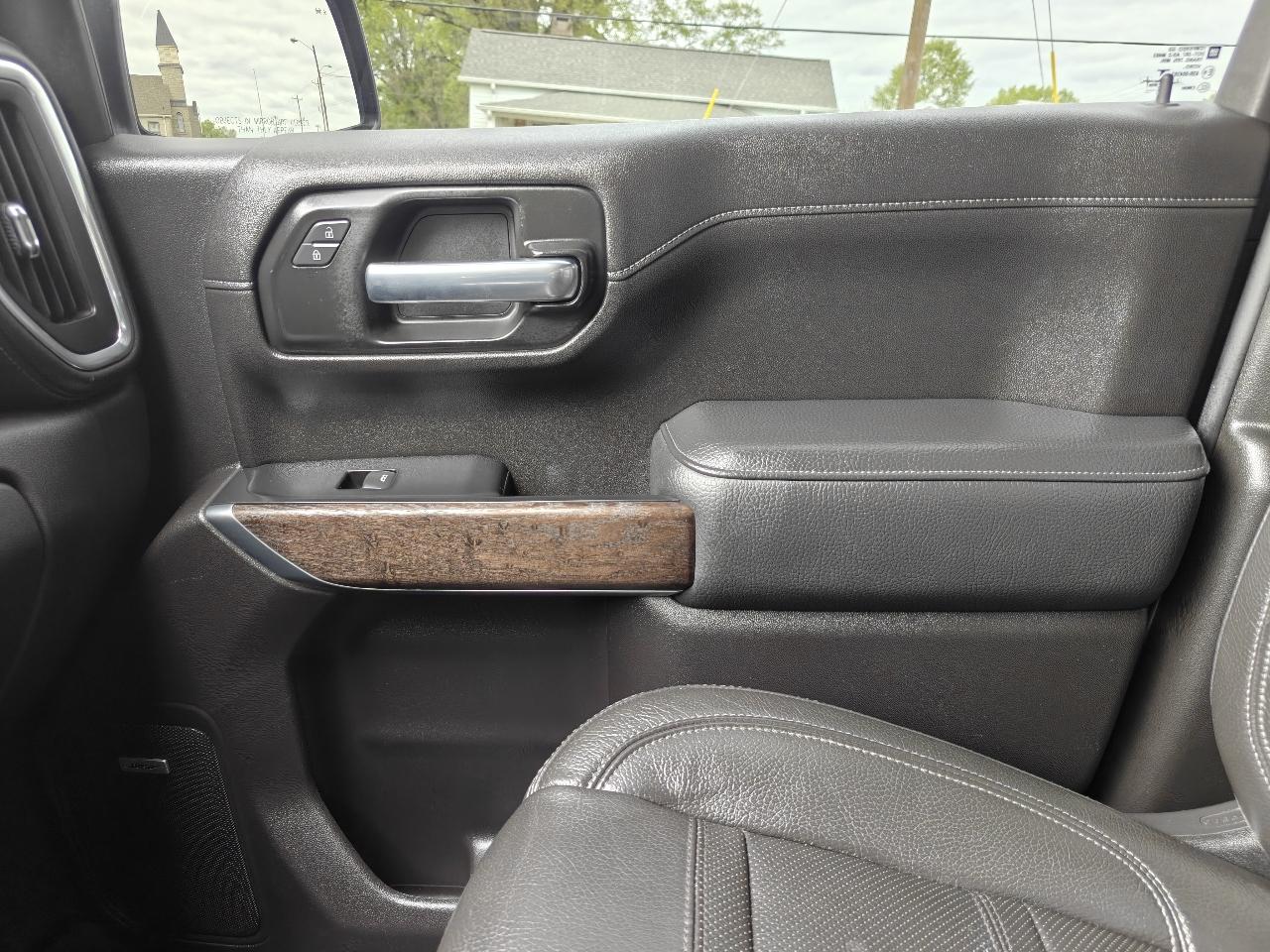 GMC Sierra 1500 Denali Crew Cab Long Box 4WD 2020