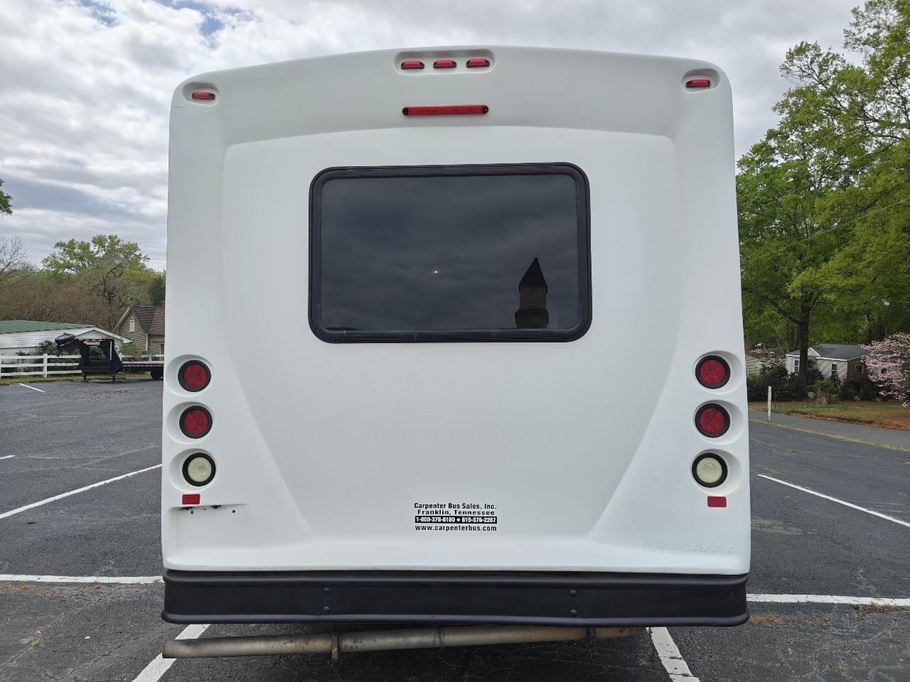 Ford Econoline E350 2011