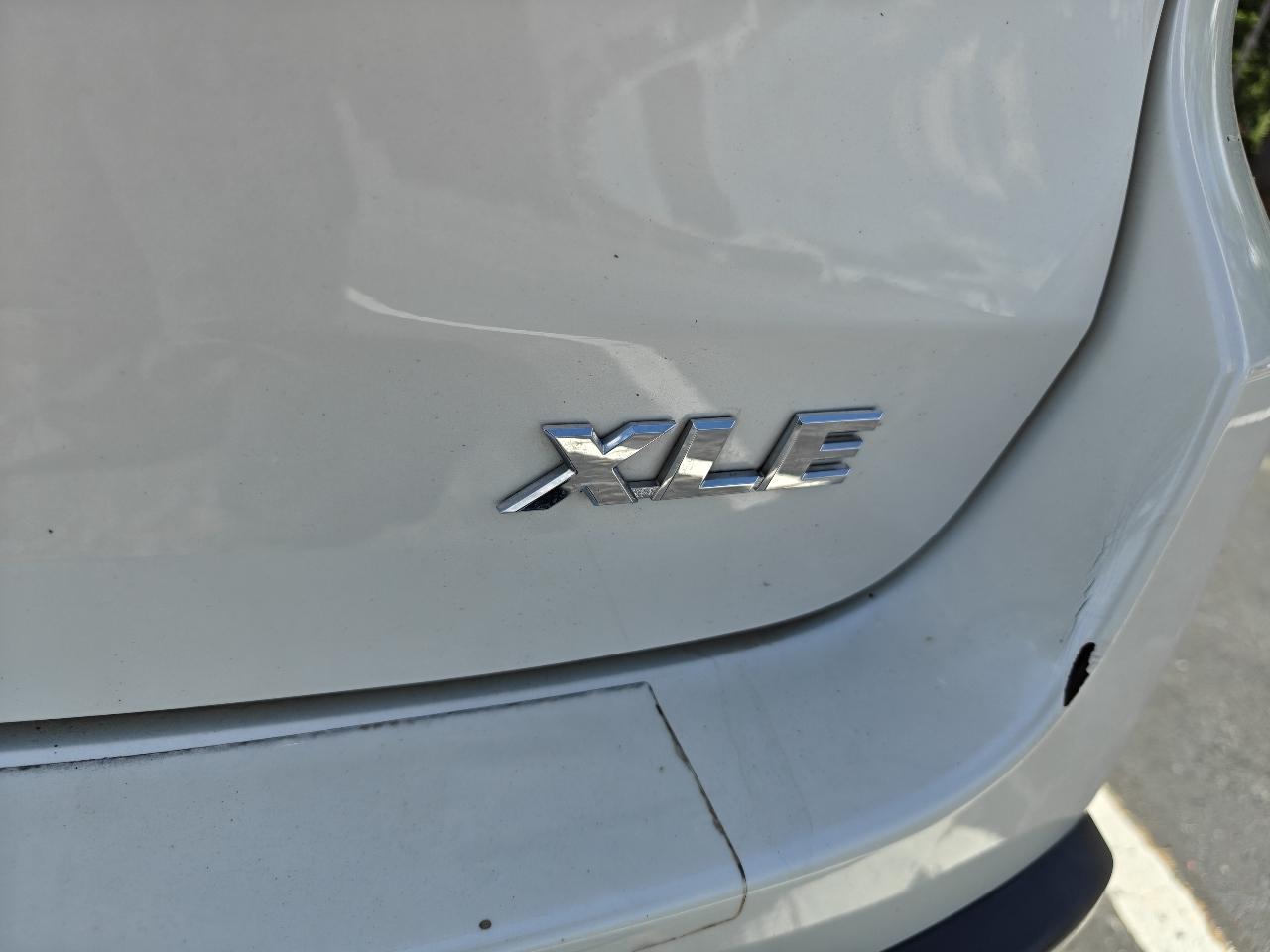 Toyota Highlander SE FWD V6 2019