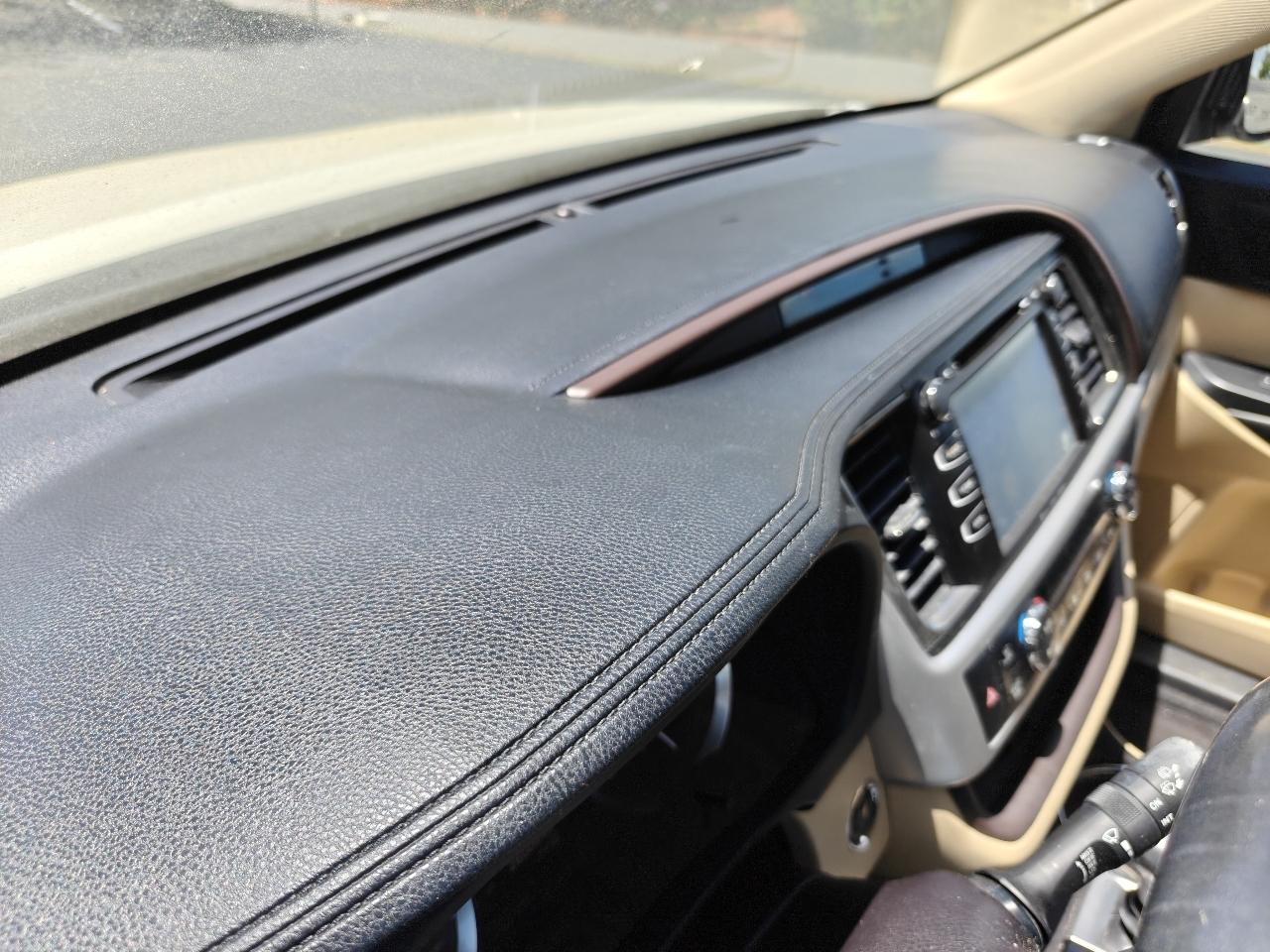 Toyota Highlander SE FWD V6 2019