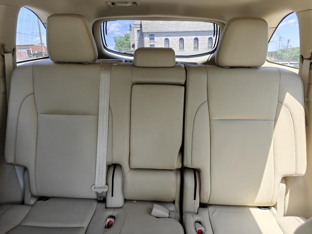 Toyota Highlander SE FWD V6 2019