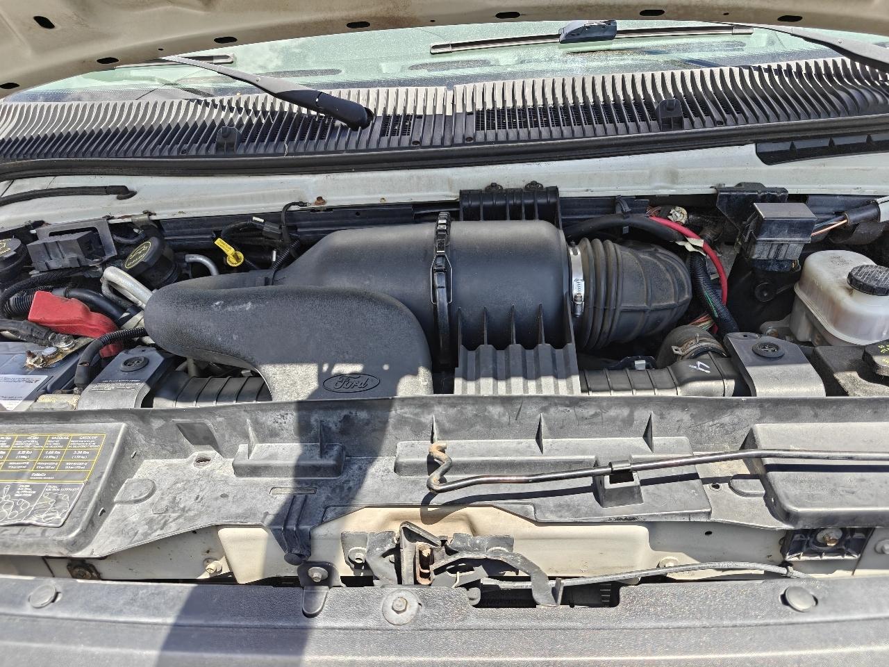 Ford Econoline E350 Super Duty Extended 2008