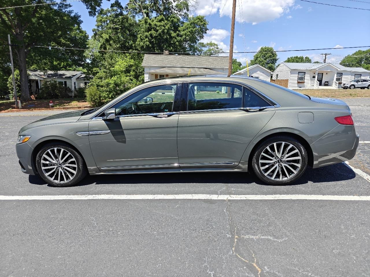 Lincoln Continental Select AWD 2017