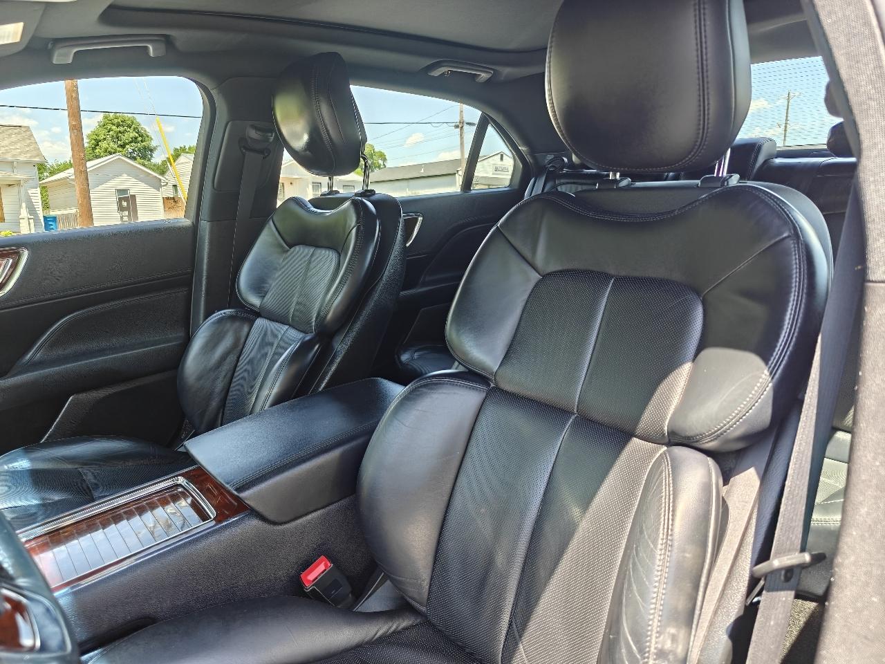 Lincoln Continental Select AWD 2017