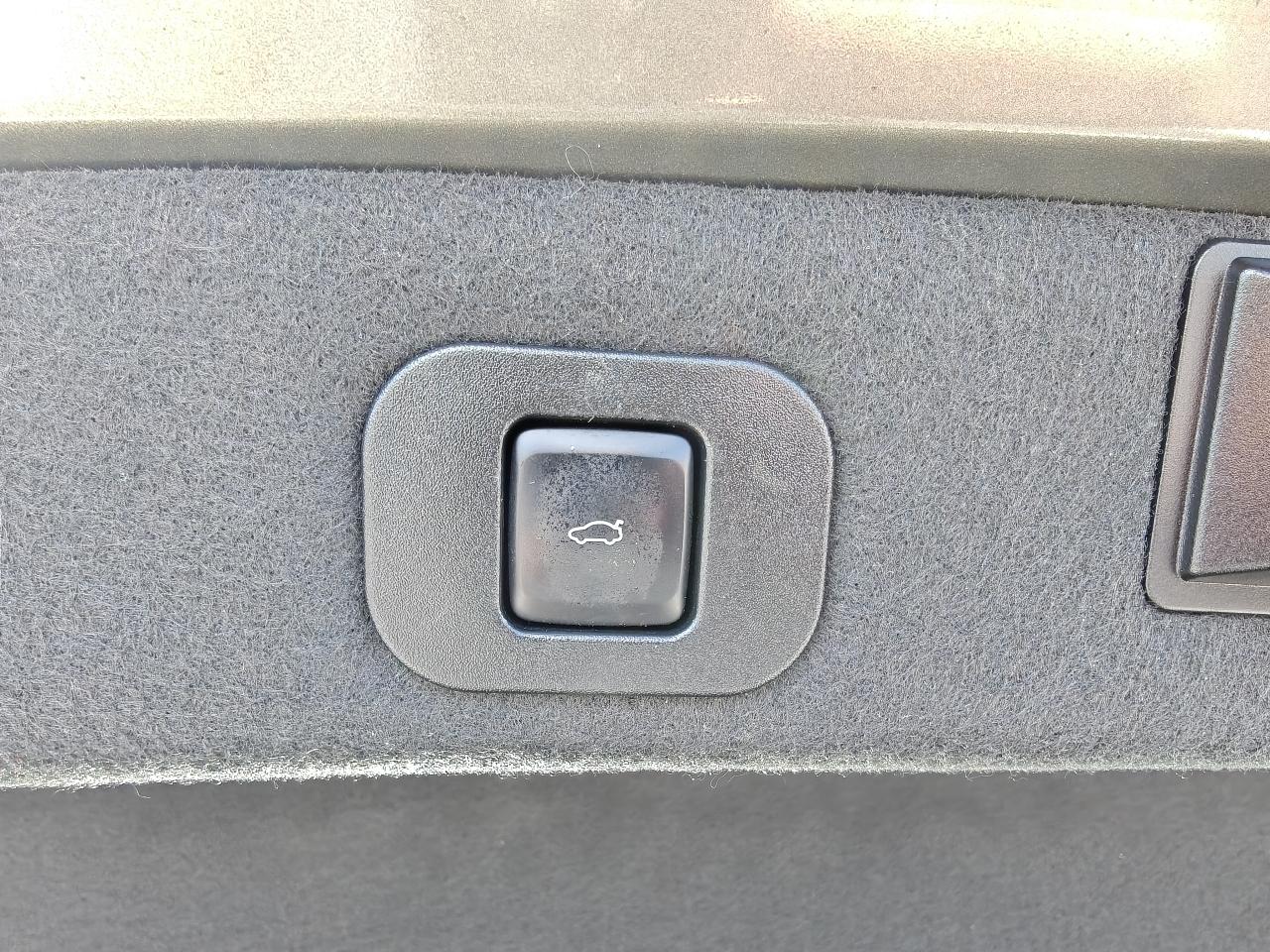 Lincoln Continental Select AWD 2017