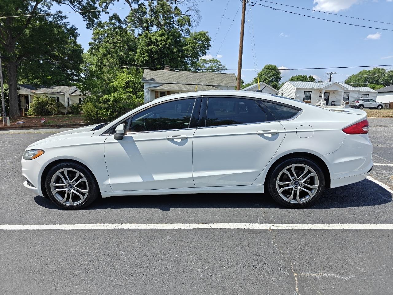 Ford Fusion SE 2017